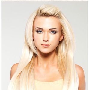 Ash Blonde Clip-in 20” Extensions